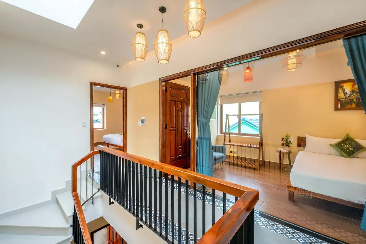 An Bang Chic Villa Hoi An Bed & Breakfast
